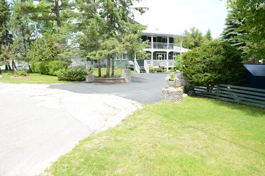 Sunnylea Resort Port Severn Esterno foto